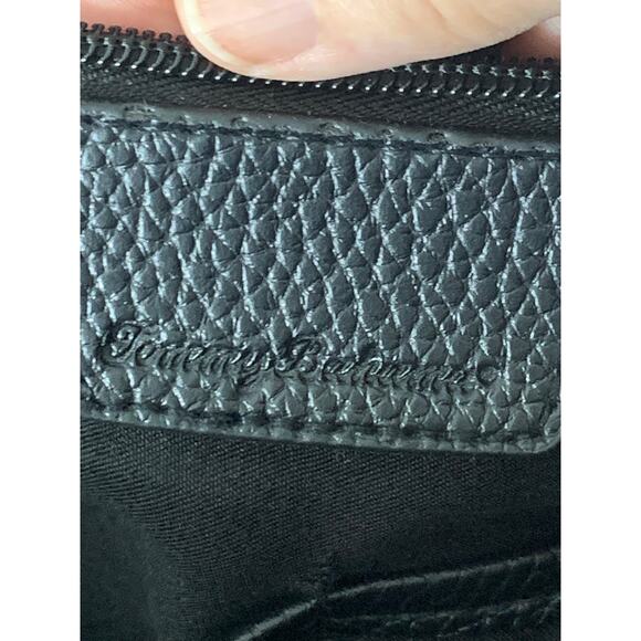 Tommy Bahama Black Puffer Weekender Bag with‎ Shoulder Strap - Picture 5 of 7